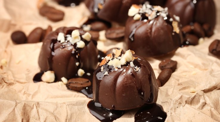Шоколадні цукерки з хрумкими кульками