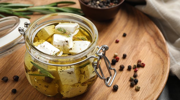 Маринована фета