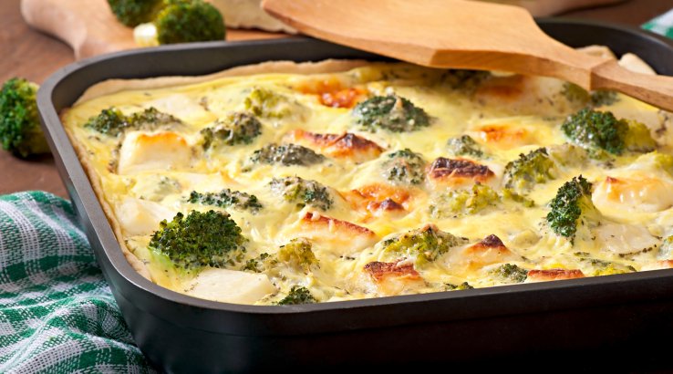 заливний пиріг з минтаєм