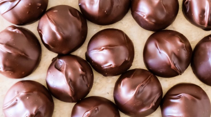 Шоколадні кульки з рисових хлібців