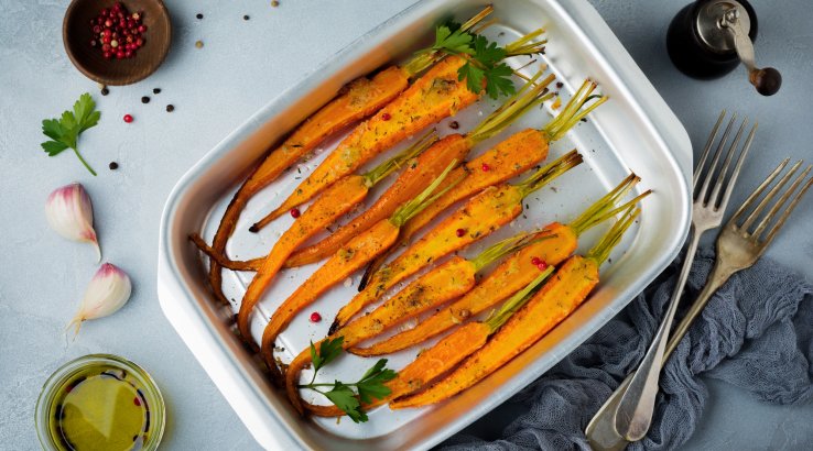 Запеченная в духовке морковь