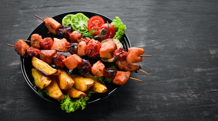 Запечений шашлик з картоплею