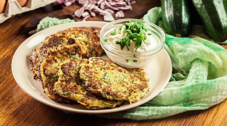 Деруни з кабачків та картоплі