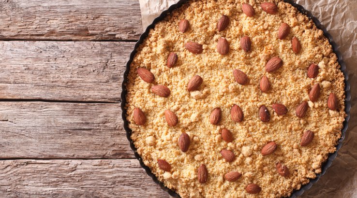 Полунично-мигдальний торт