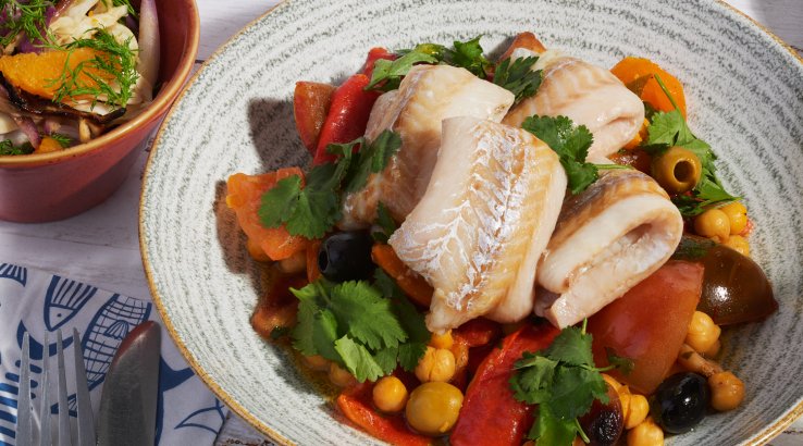 Минтай на парі з овочами