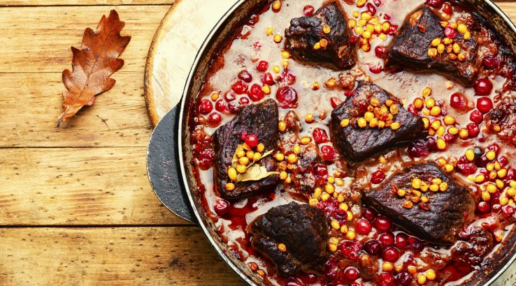 Отбивные с клюквой