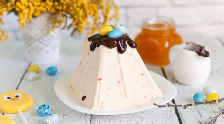 Сирна паска зі згущівкою