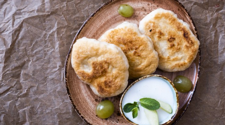 Смажені макаронні коржики