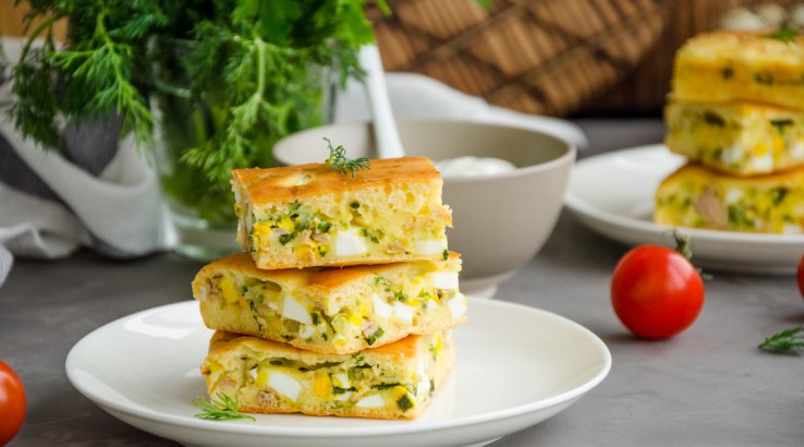 Пиріг з тунцем і яйцями