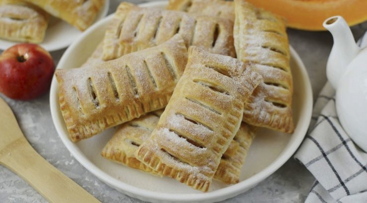 Ліниві пиріжки з яблуками