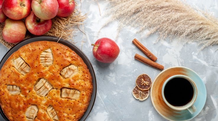 Пиріг з яблуками у мікрохвильовці