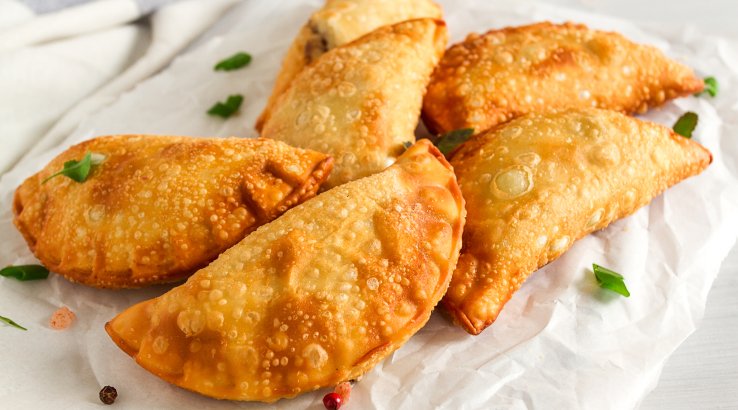 Чебуреки на мінеральній воді