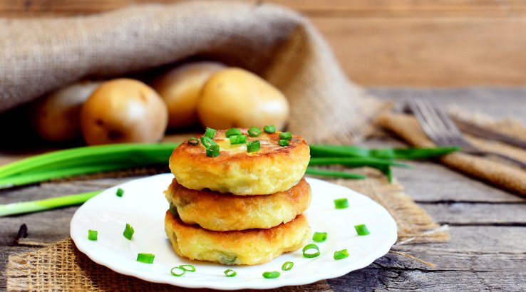 Деруни із сочевицею