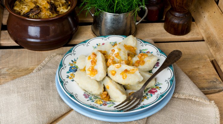 Пельмені з салом і картоплею — смакота до обіду