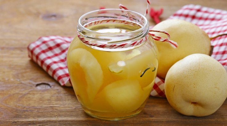 Компот із груш в банці на зиму