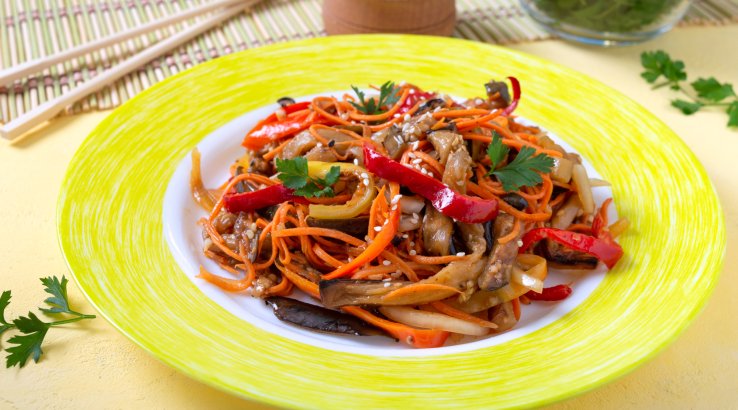 Салат з курячими шлунками по-корейськи