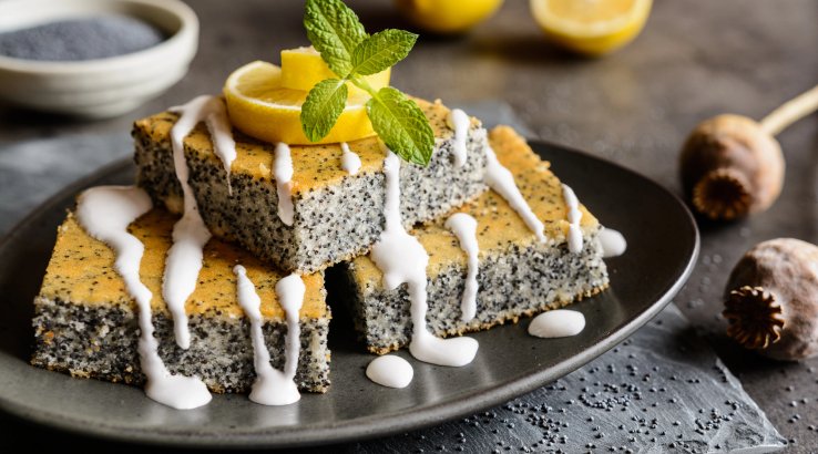 Пісний пиріг з маком