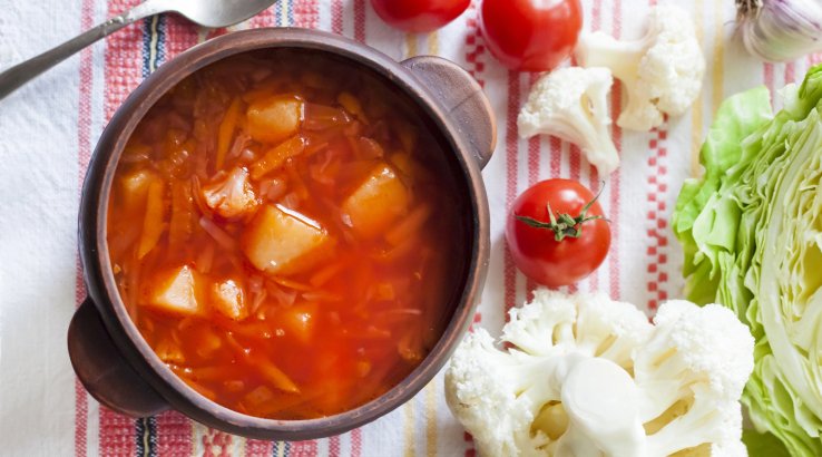 Борщ з цвітною капустою