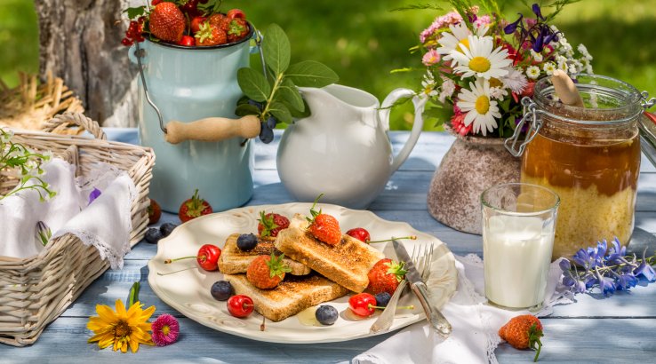літній сніданок