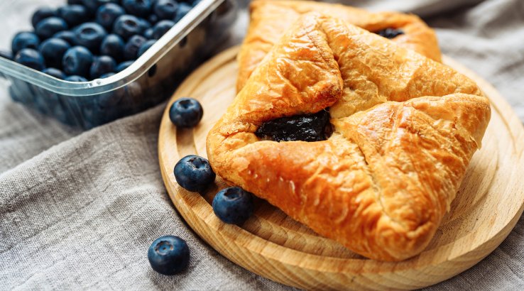 Пиріжки з чорницею