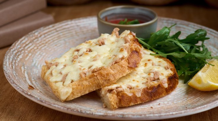 Пиріг з фаршу і хліба