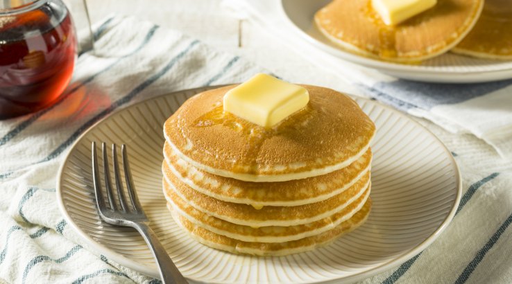 Панкейки з маслом