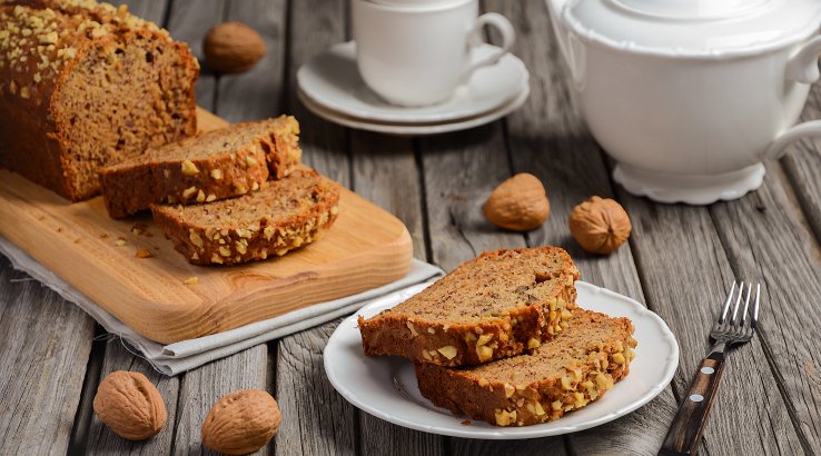 Банановий хліб з горіхами та керобом