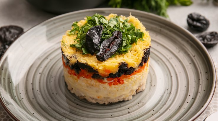 Багатошаровий салат на свята