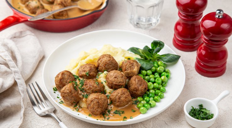 Фрикадельки з грибами і яловичиною