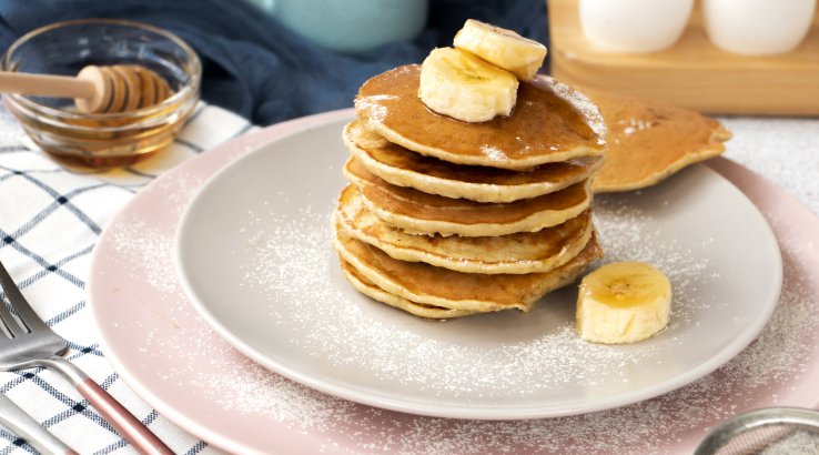 Бананові млинці без борошна і цукру