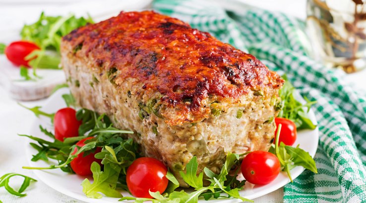 Фальшивий заєць з курячого фаршу