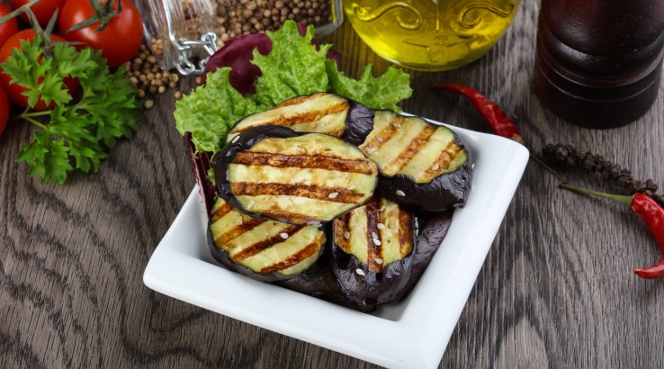 Баклажани на грилі
