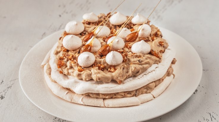 Карамельний десерт «Павлова»