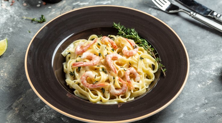 Паста з креветками у вершковому соусі