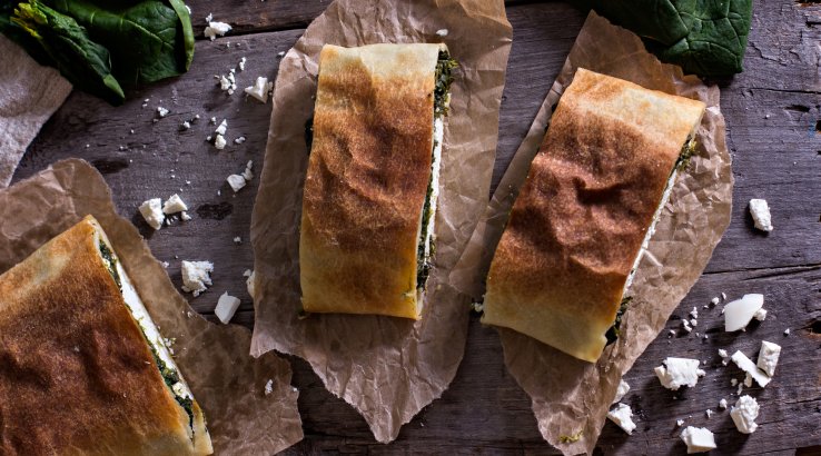 Штрудель зі шпинатом і сиром