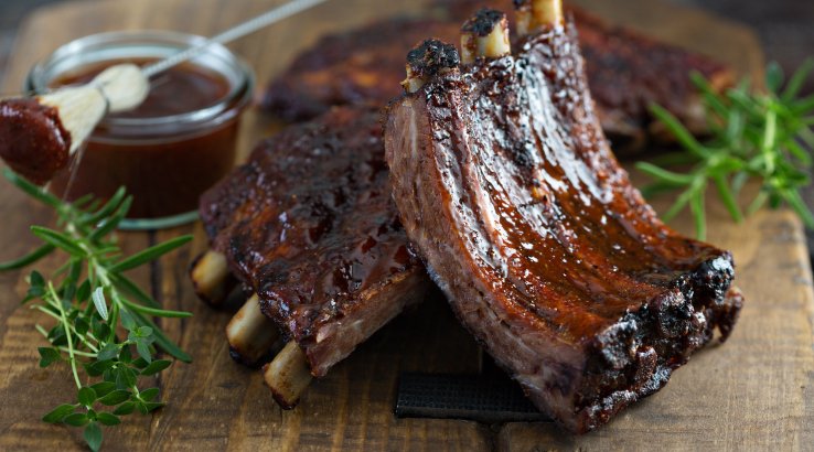 Смачні реберця барбекю