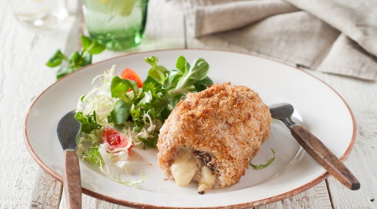 Фаршироване куряче філе з помідорами й фетою