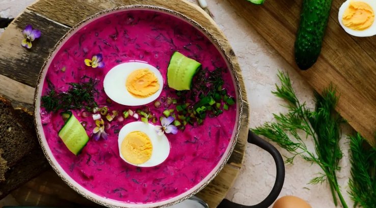 Холодний борщ