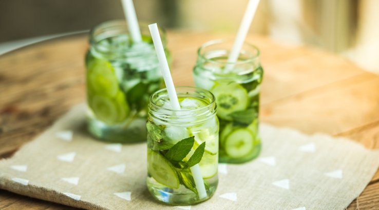 Коктейль з огірком