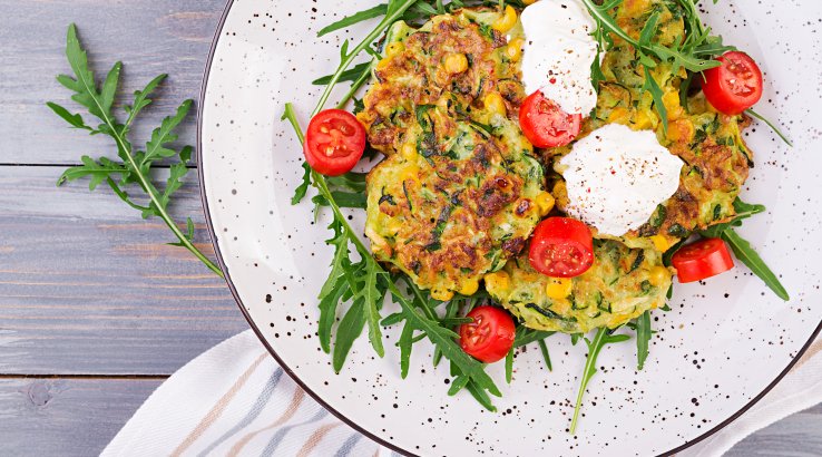 Оладки з кабачків з пармезаном