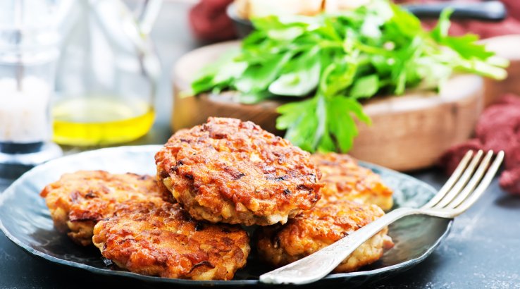 Швейцарские котлетки с мясом и капустой: рецепт