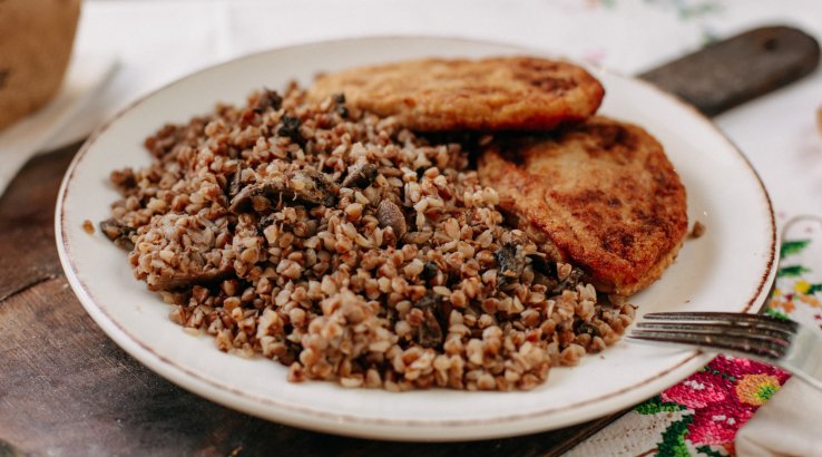 Гречана каша з грибами