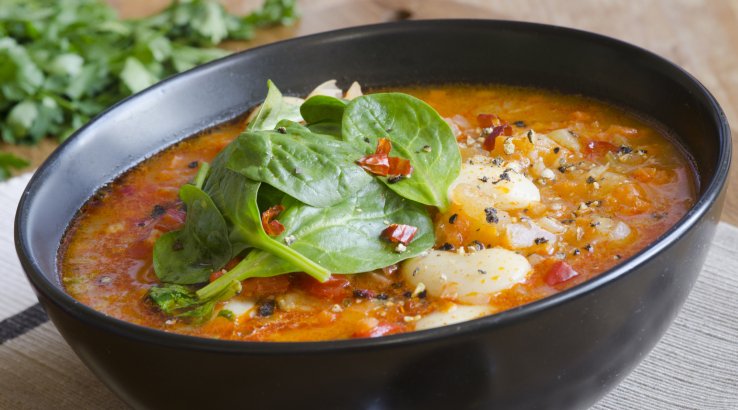 Суп з квасолею і ковбасками