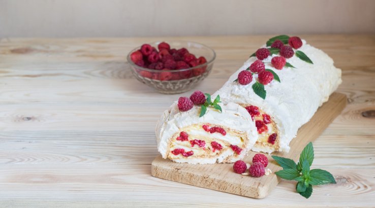 Ягідний рулет