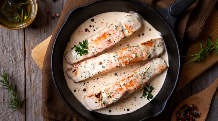 Красная рыба в сливочном соусе