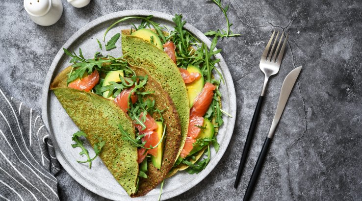 Шпинатні млинці з начинкою