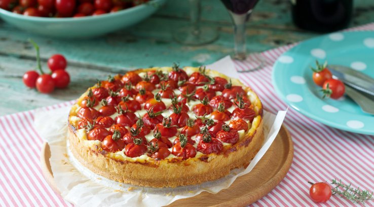 Чизкейк з помідорами чері
