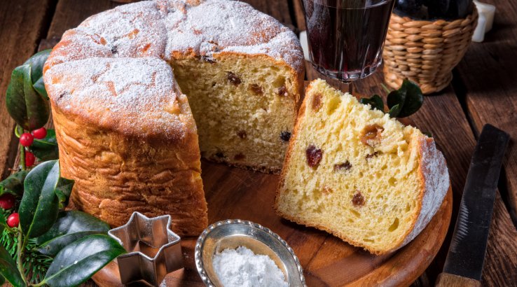 Пиріг у мультиварці з цукатами