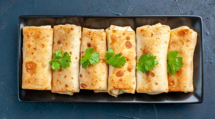 Млинці з м'ясом і сиром