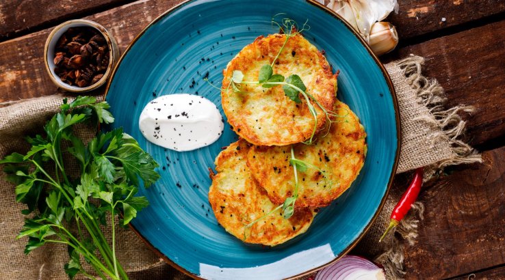 Котлеты из моркови и яблок